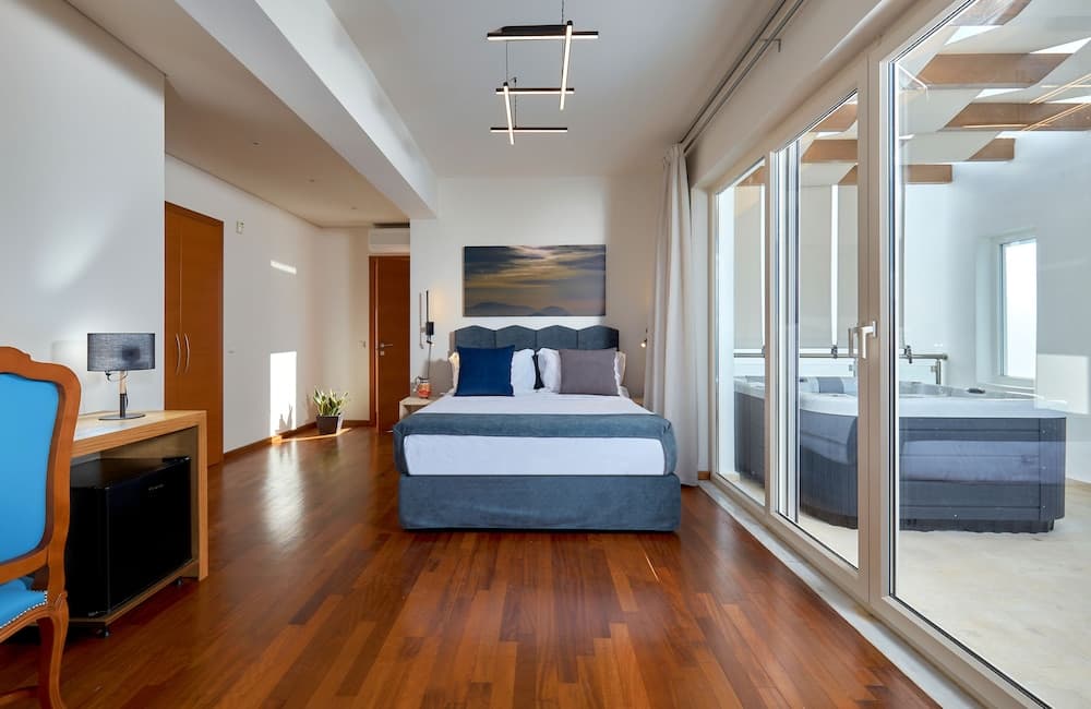 Rodo Seafront Villa with private pool