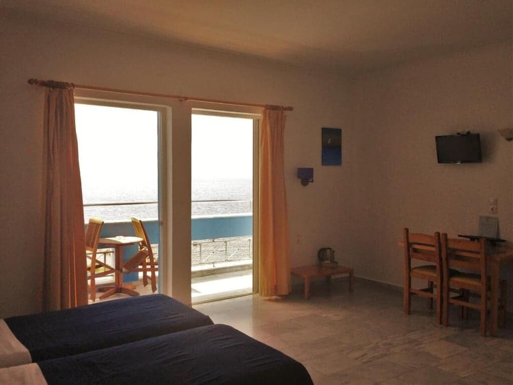 Kanakis Blue Beach Apartments