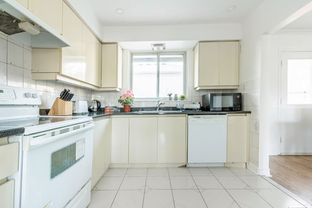 Family & Corporate home in Mississauga