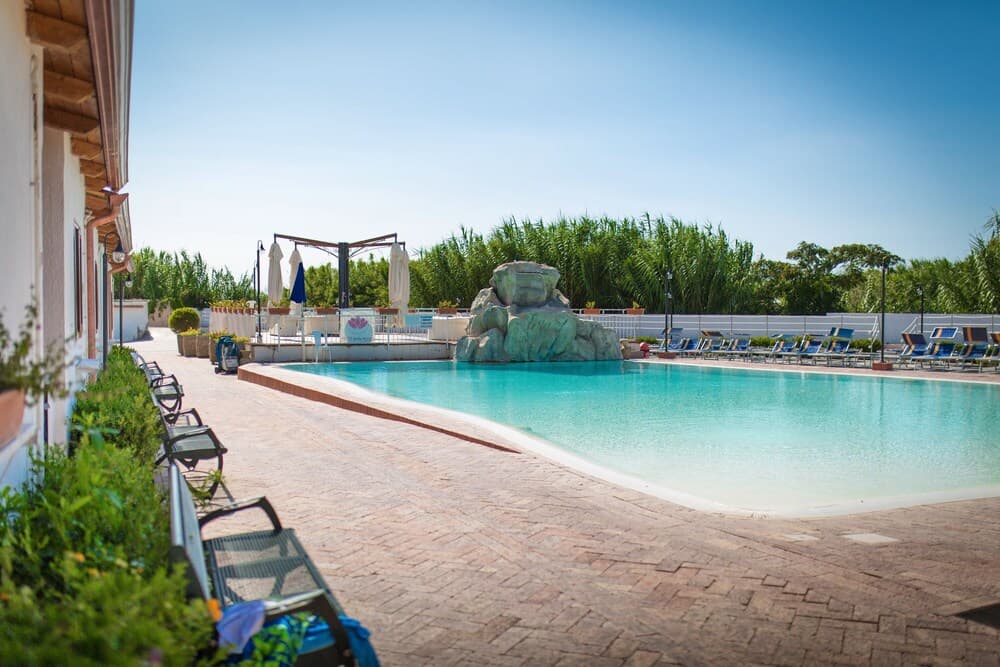 Bungalow Near The Sea With Pool 8