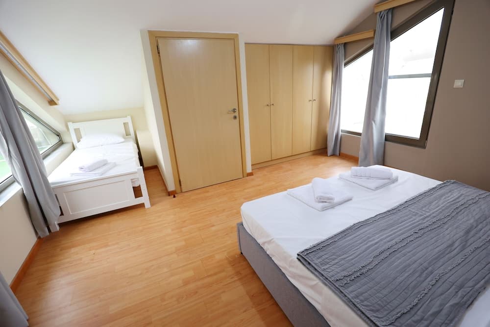 Villa Di Rena , Near The Sea No02