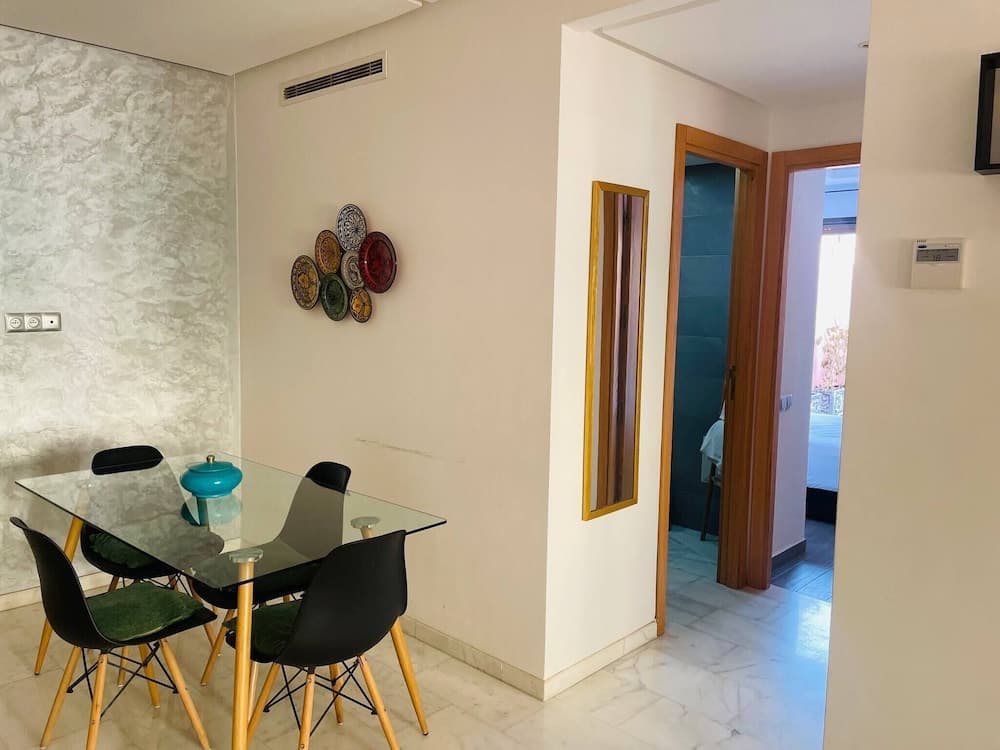 Apartment Modern, 2chambres,2terrasse,iptv,parking
