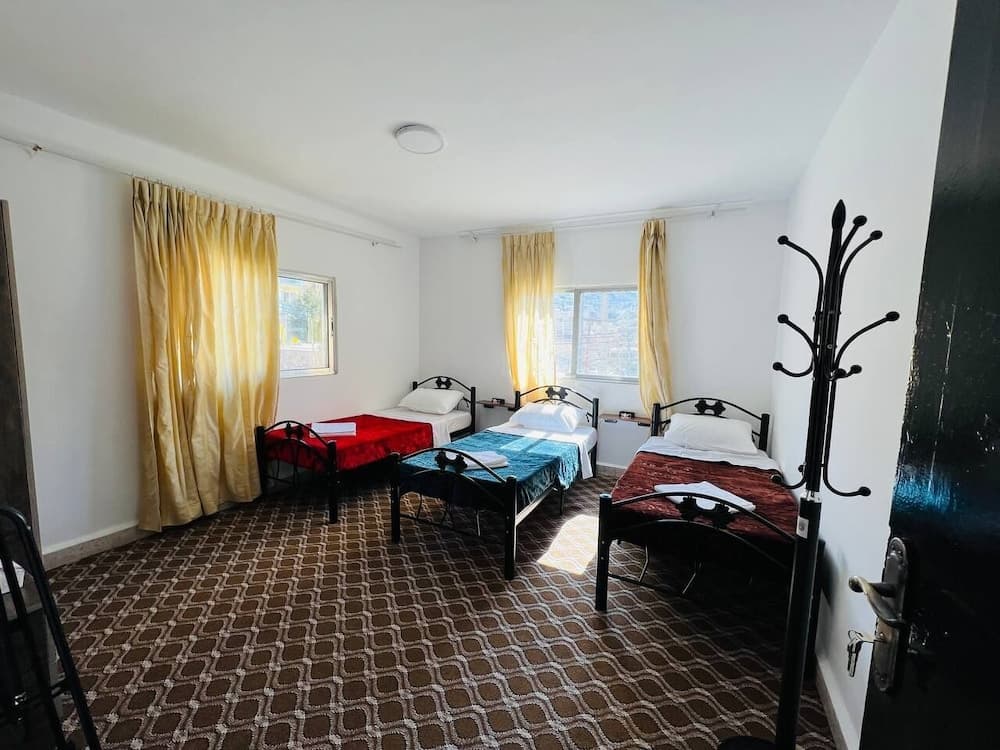 Petra Triclinium Home