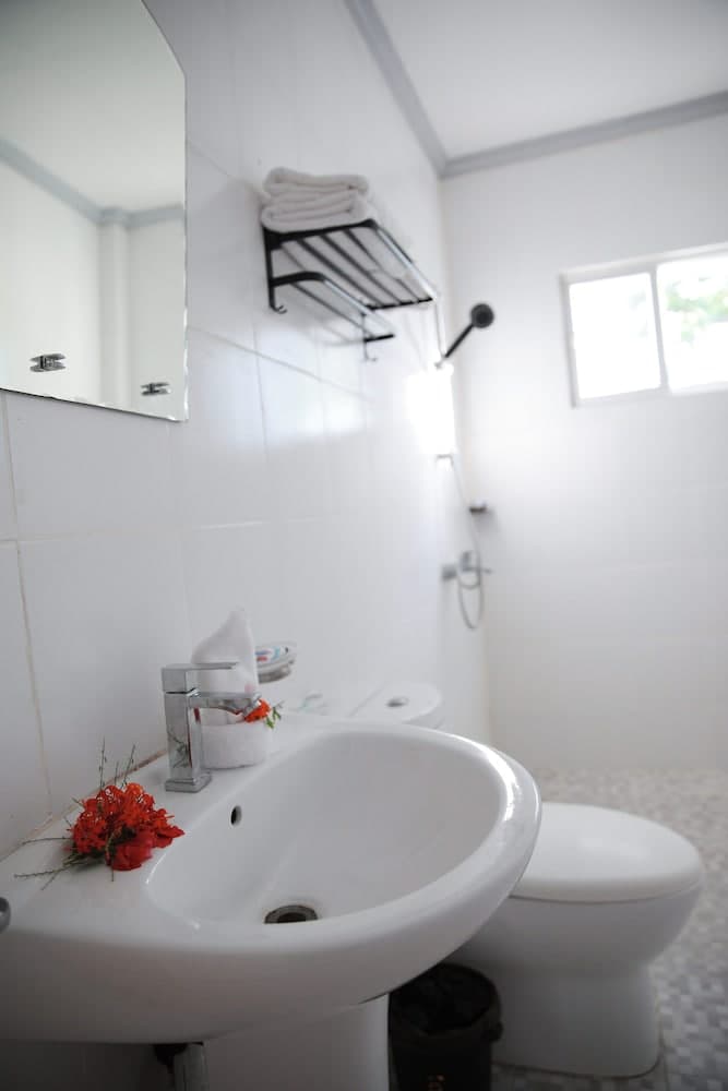 Virgin Island Resort - Restaurant & Spa