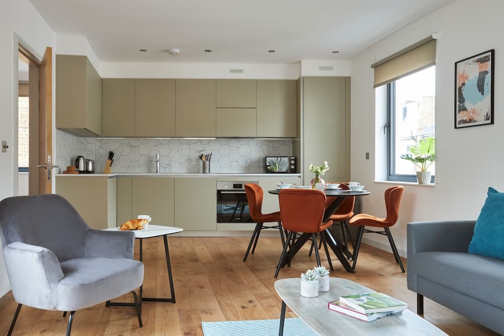 Hammersmith Mews by Viridian Apartments