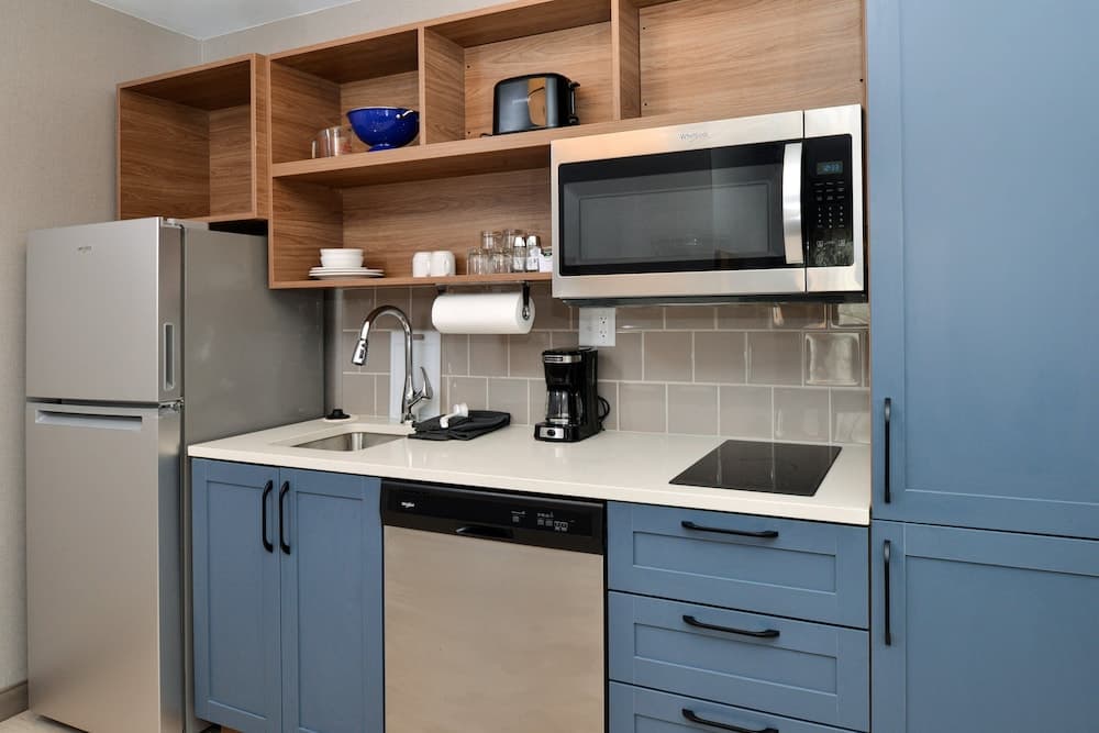 Candlewood Suites Joliet Southwest by IHG