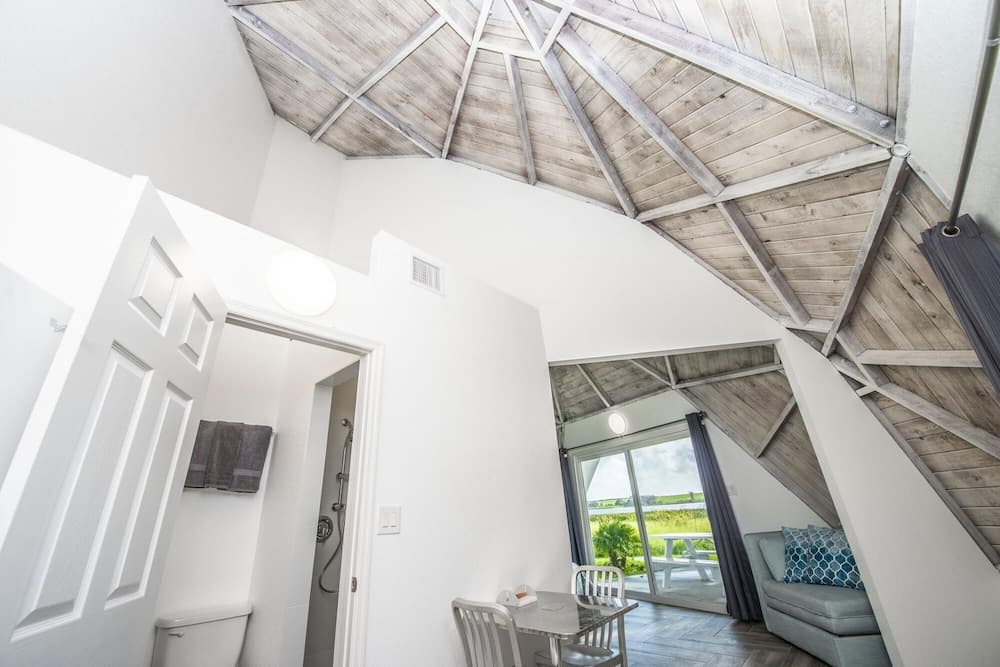 Studio 05 - Lake Sumner