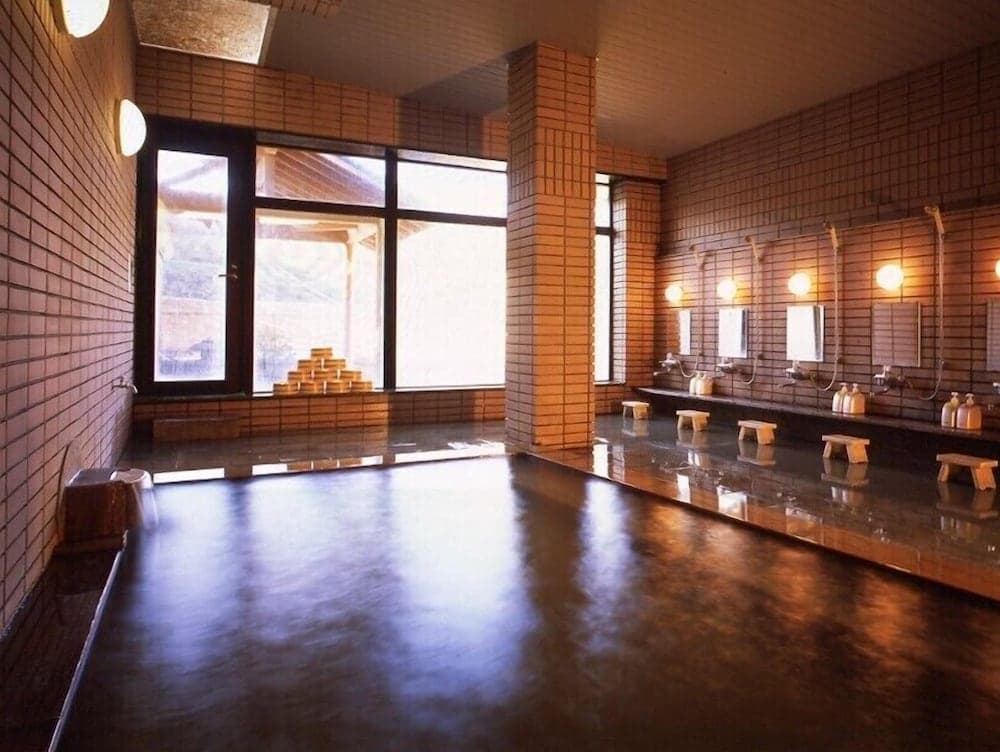 Hijiori Onsen Kangetsu