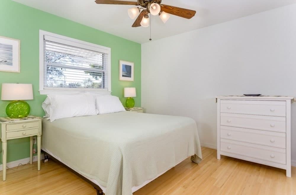 Osprey House 4 Bedroom Home by RedAwning