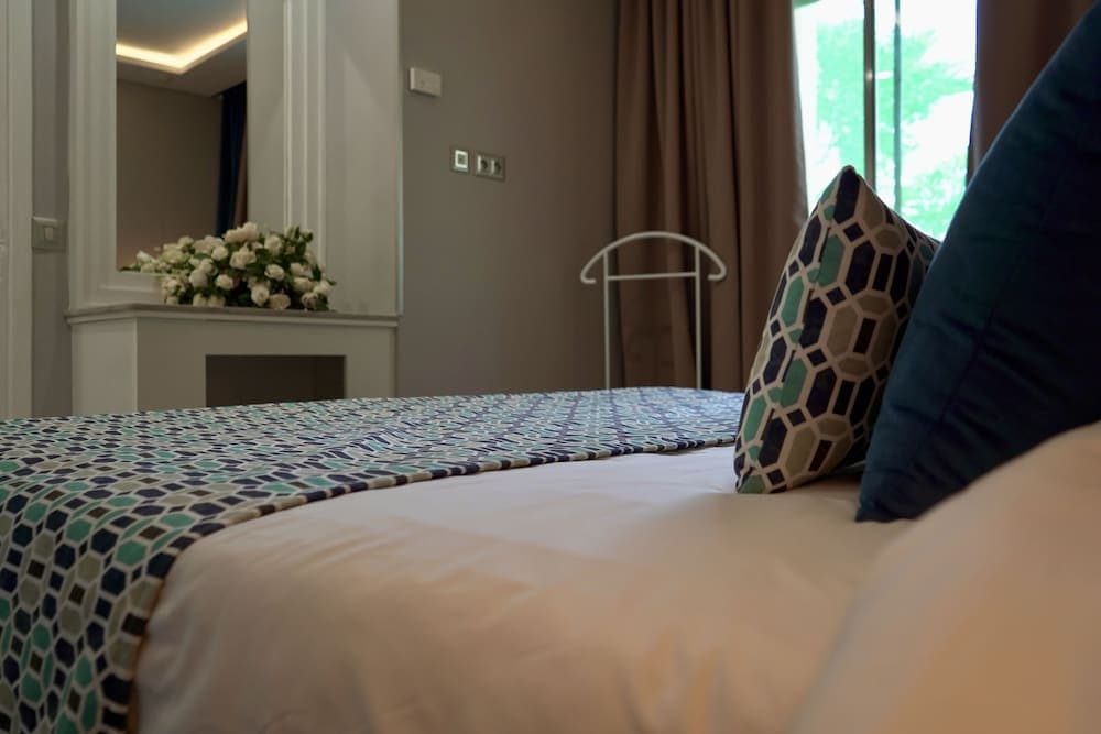 Suites hotel les charmilles & spa