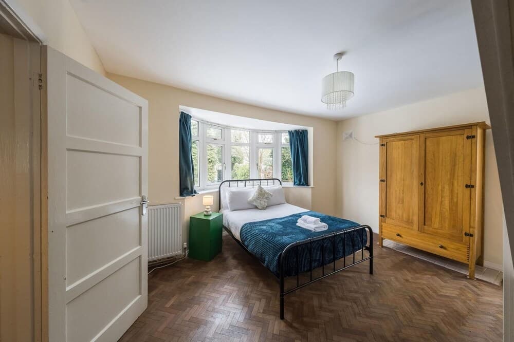 Stunning 4 BD Bungalow Banbury Northamptonshire