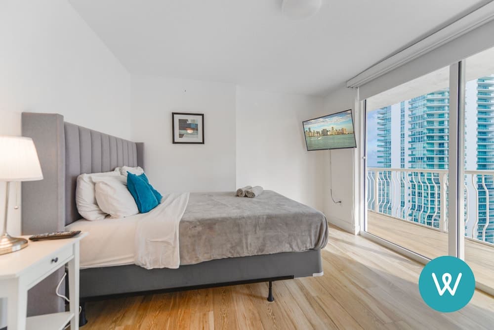 Ocean views 3BRBest Location at Brickell