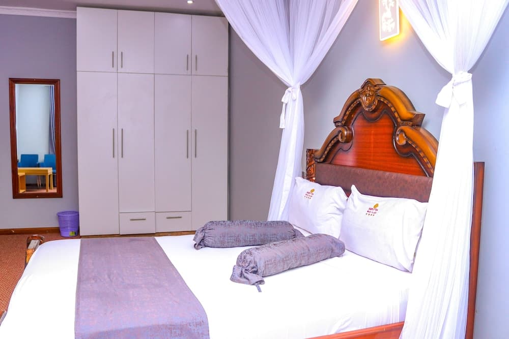 SHERATTON BEACH VILLAGIO HOTEL