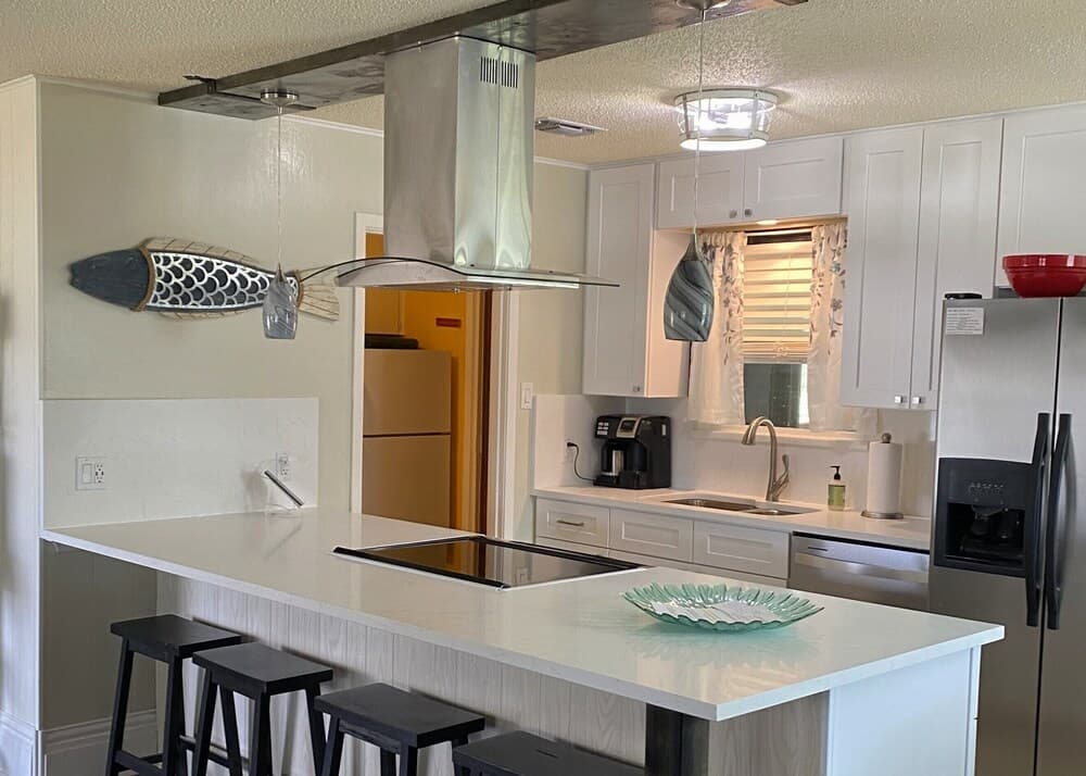 405 Watkins Point Lazy Cove Waterfront Getaway