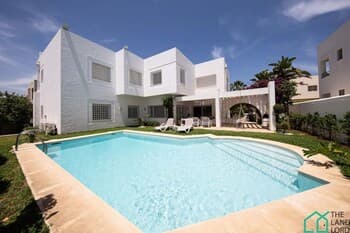 Villa Neptune Piscine et Jeux en Bord de mer