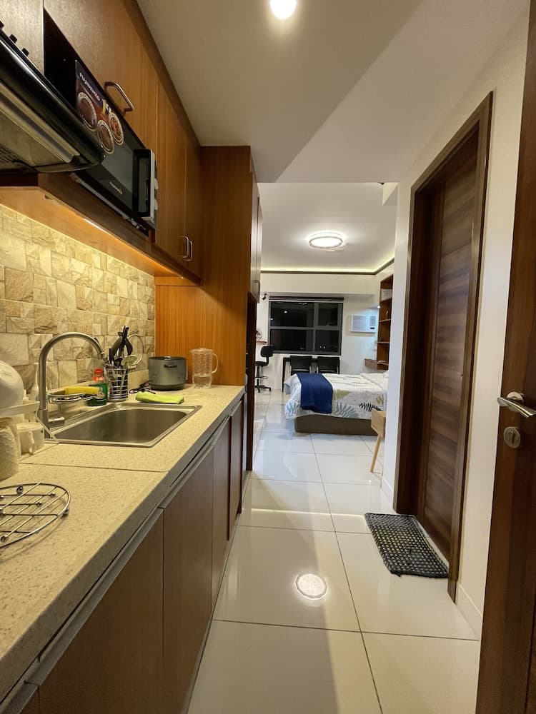 Cozy Studio at Horizons 101