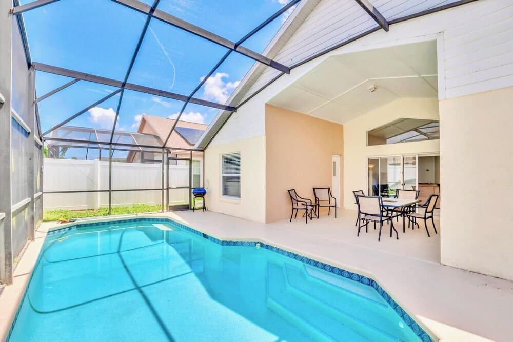 4BR Family Home With Pool Games - Near Disney