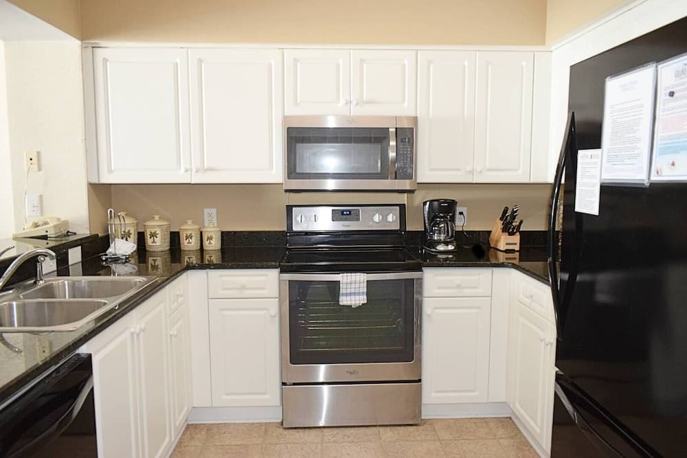 Crescent Shores S 1209 2 Bedroom Condo