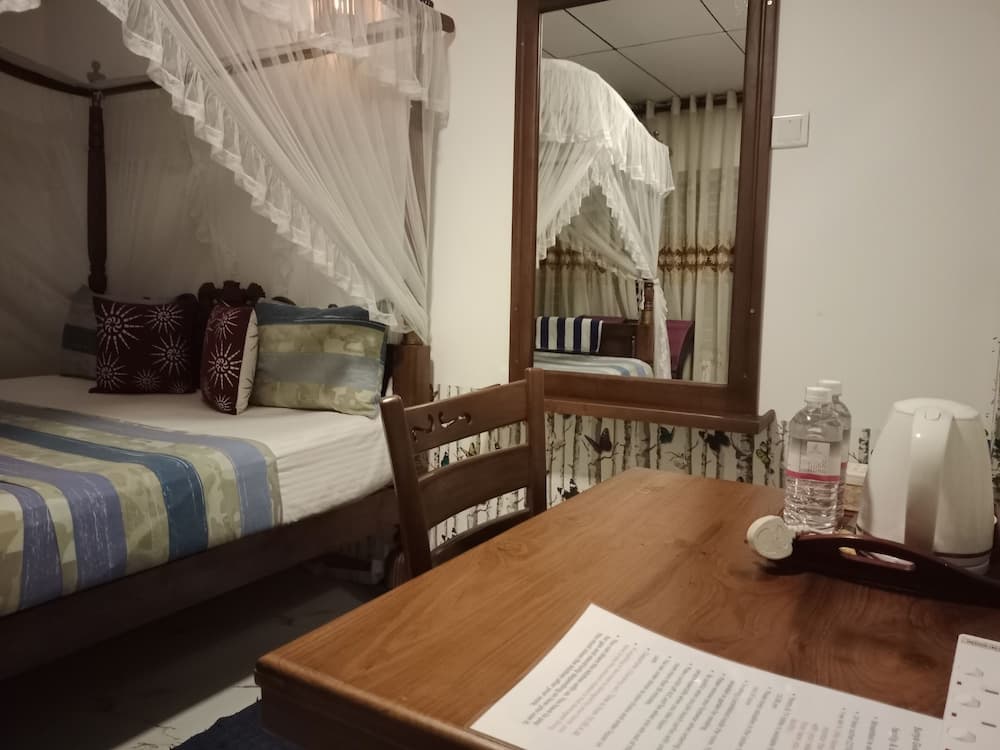 Suriya Guest Home Stay Mirissa