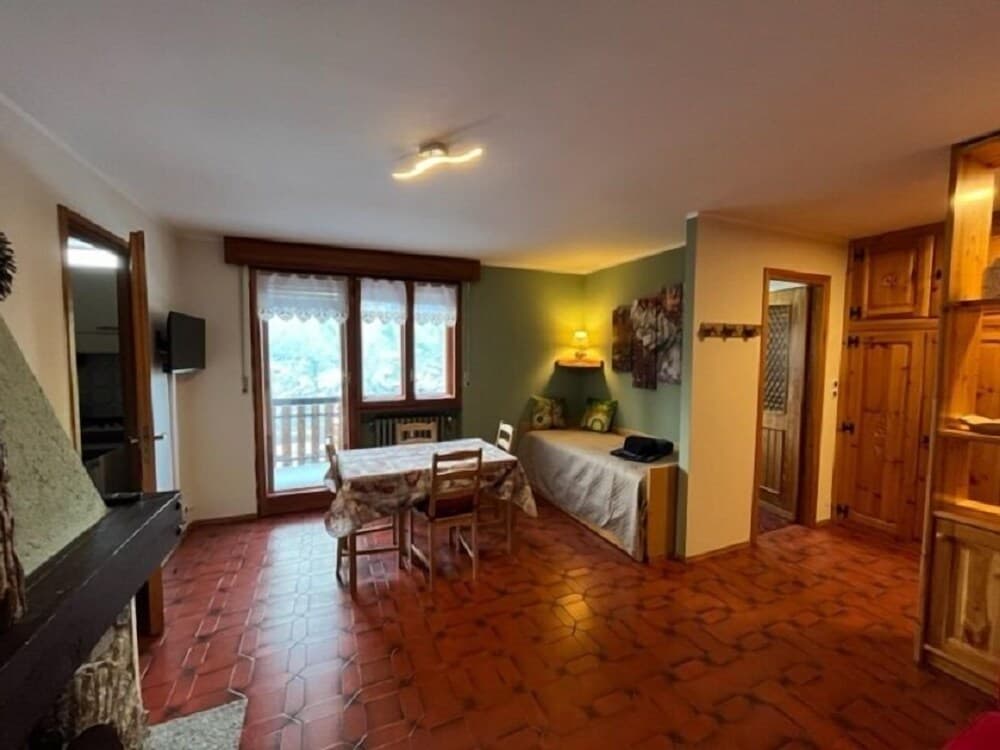 Petite Fleur- Bluchalet