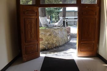 Pine Park Lake Luxury Resort Naran