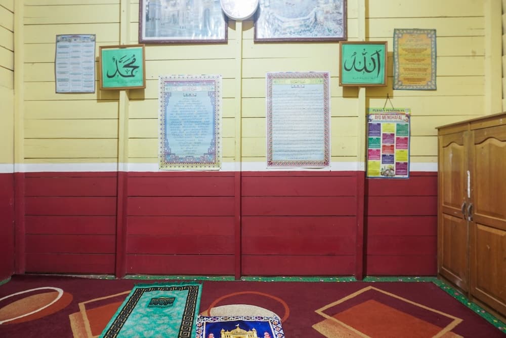 Hotel O Anggrek Daqu Syariah Kapuas