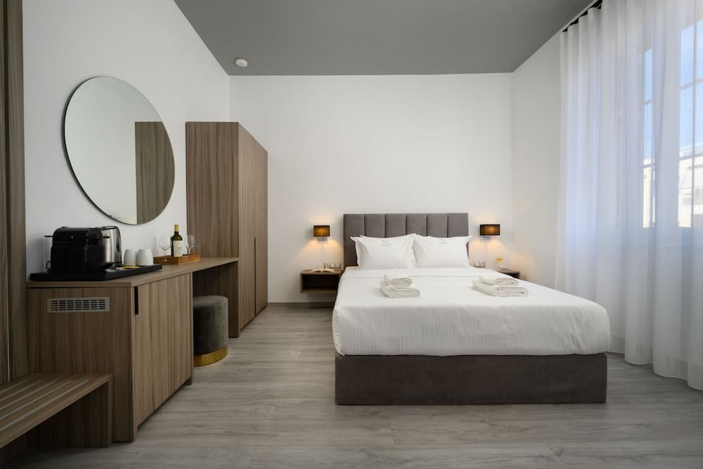 Amalphi Corfu City Living by Konnect