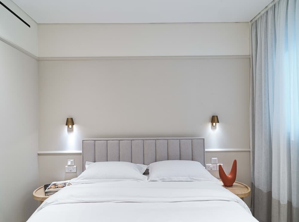 LIV Mackenzie Beach Suites