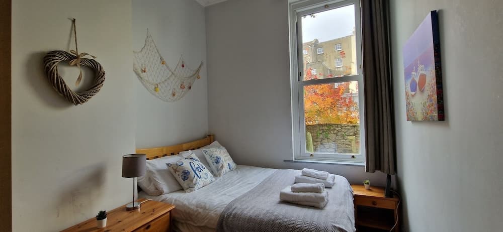 Lovely Victorian Apartment in Clifton Village