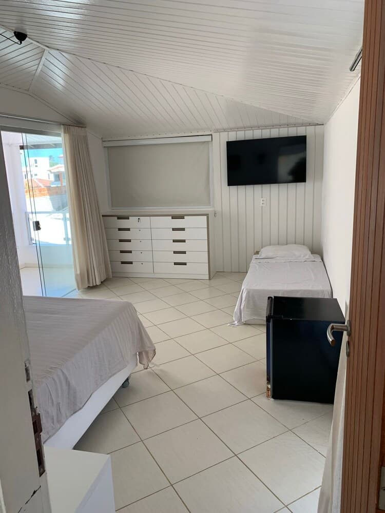 Casa com piscina Paraiso Guarajuba BA