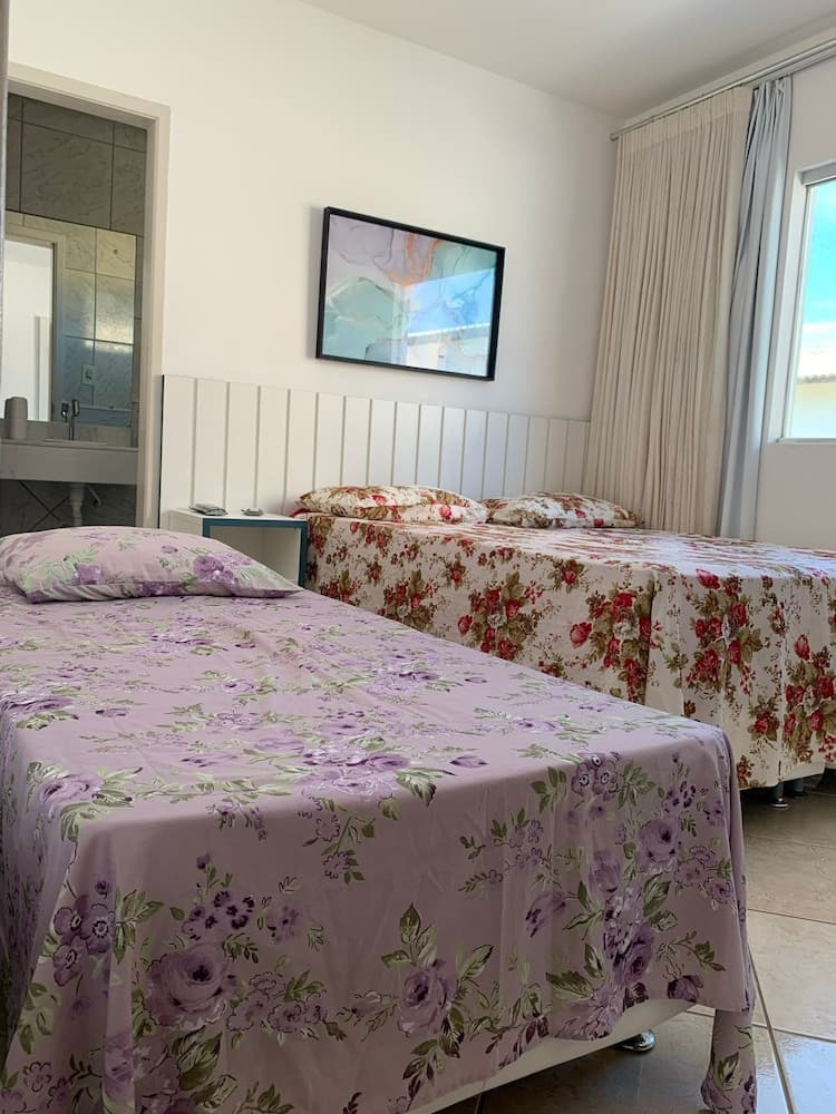 Casa com piscina Paraiso Guarajuba BA