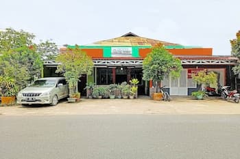 OYO 91768 Hotel Tanjung Permai