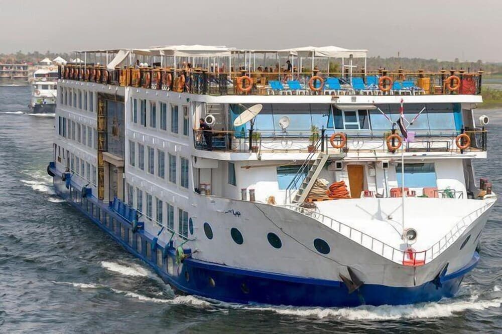 nile cruise from luxor to aswan