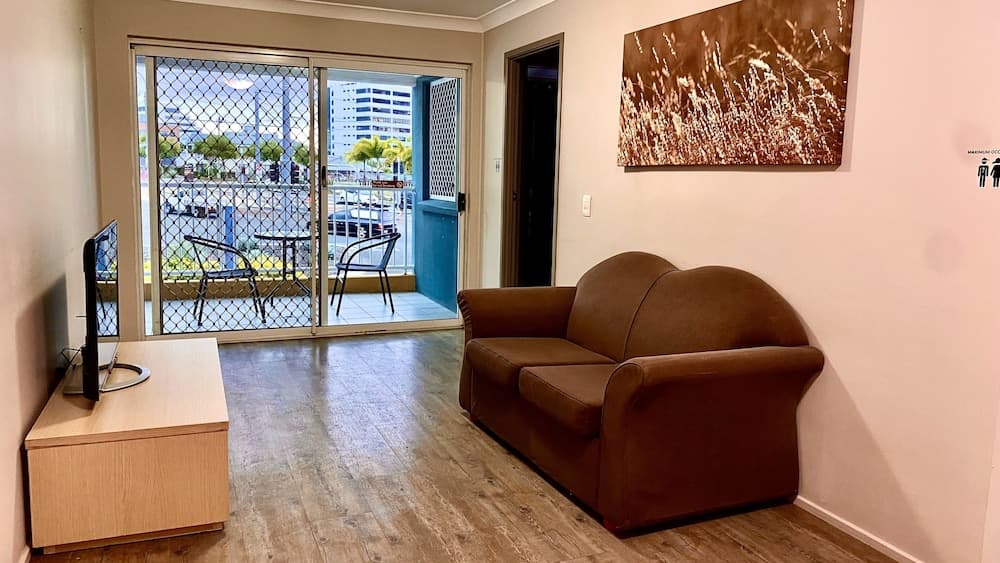 Homely Inn Queen Street