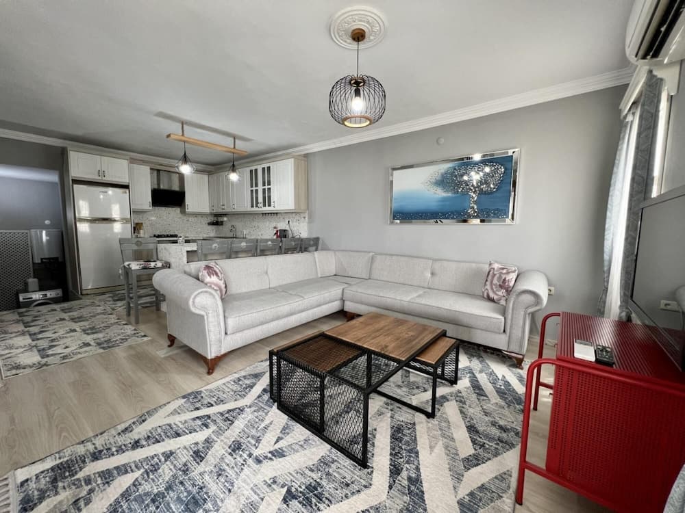 House Close to Beach With a Sea View in Bodrum