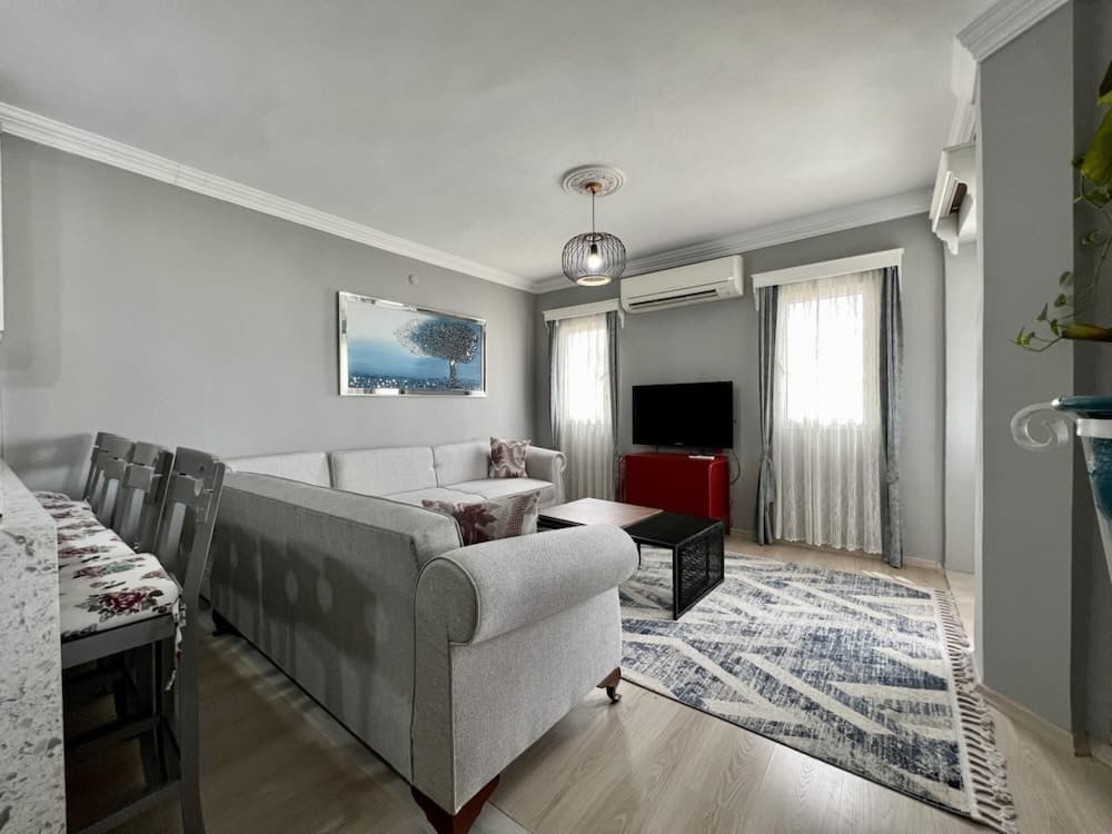 House Close to Beach With a Sea View in Bodrum