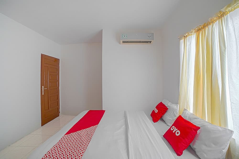 OYO 90637 Rumah Ni Karo