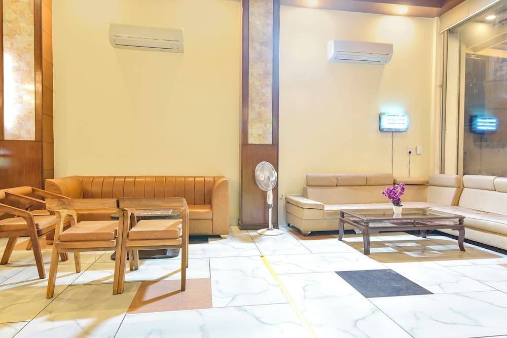 Fabhotel Prime Shubh ISBT