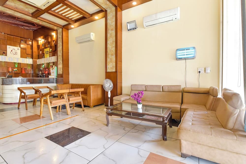 Fabhotel Prime Shubh ISBT