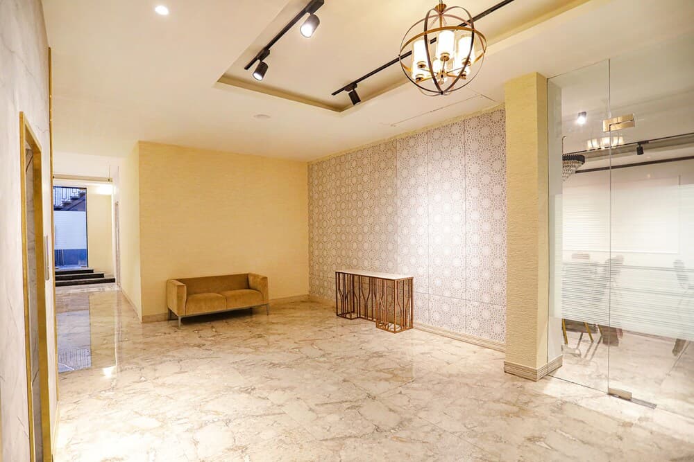 Fabhotel Prime Luxe Stayz Moulsari Avenue