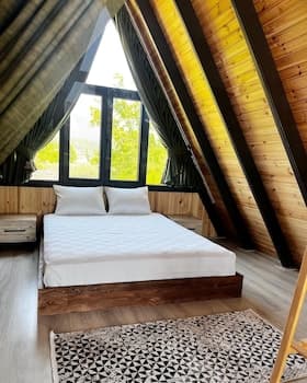 Karya Bungalov Villa