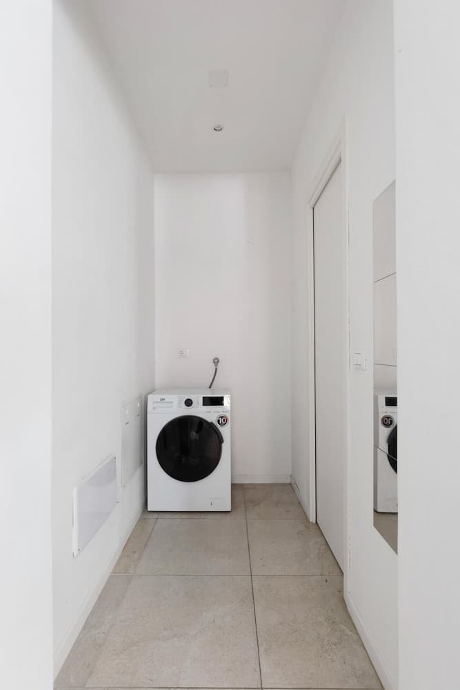 Pontelungo 2 - Modern Studio in Borgo Panigale