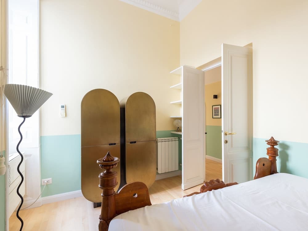 RSH Spanish Steps Luxury Apartments