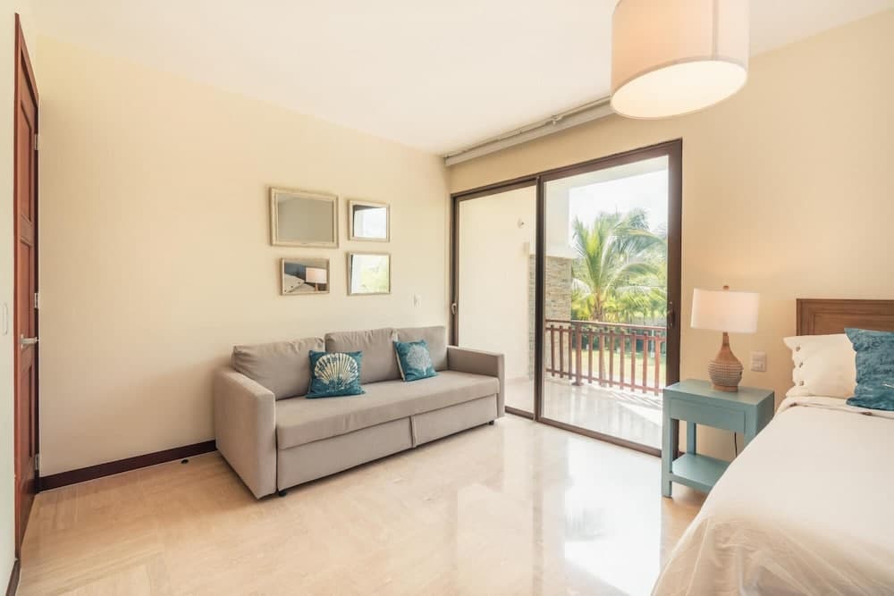 Beautiful 2BR Apartment at Portillo UD