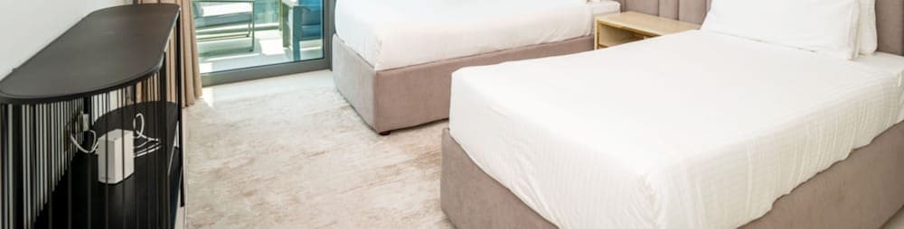 Homesgetaway- 2BR in Beach Vista Tower 2