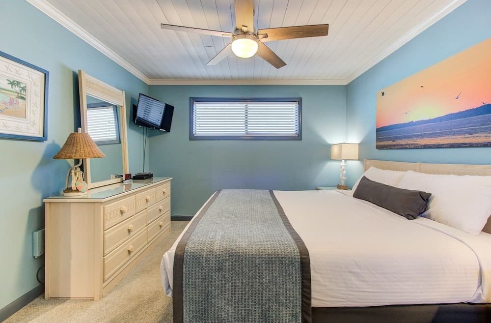 0910 Gone To The Beach by Atlantic Towers