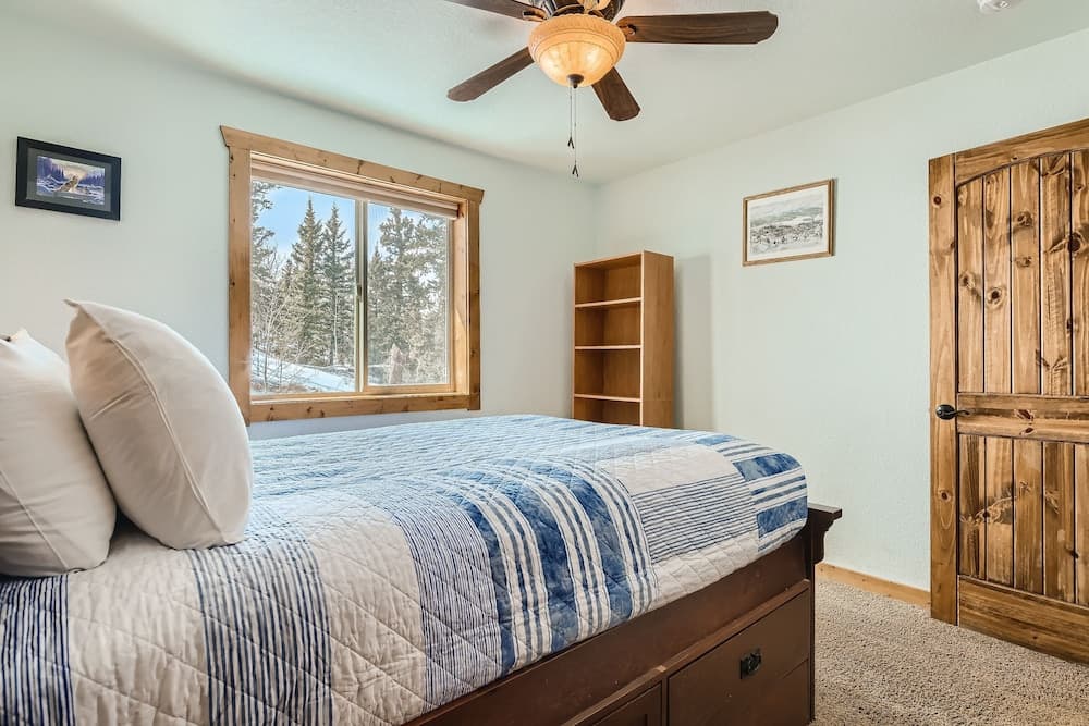 New Listing! Rocky Mountain Retreat 3 Bedroom Home by Redawning