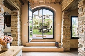 Luxury, Sustainability and Eco Pool