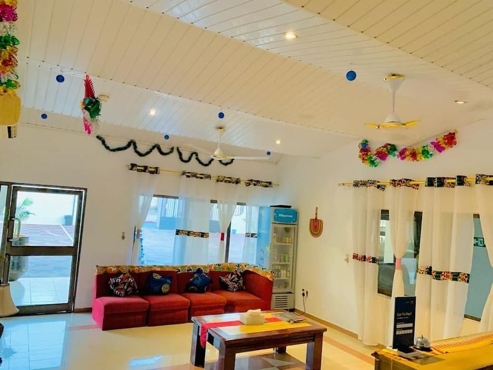 PRESTIGE GUESTHOUSE Ksi