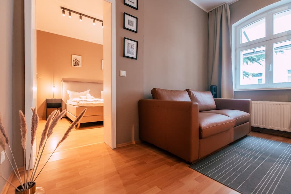 Luga Homes - Chausseehaus